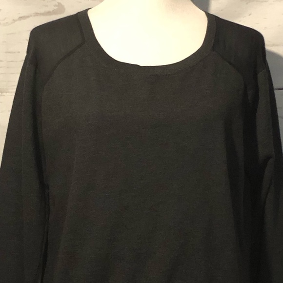 XXI Black Lace Shoulder Top - Picture 2 of 8